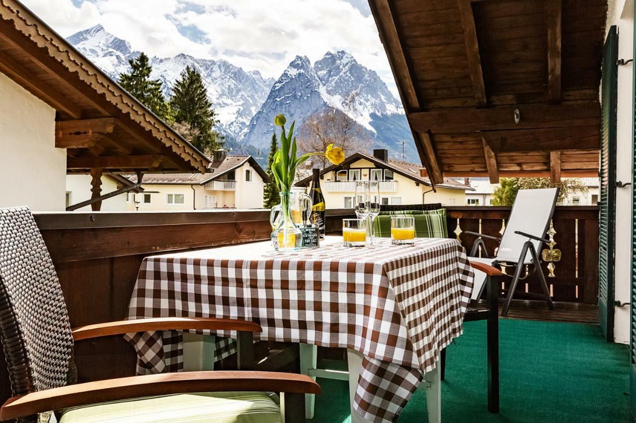 Ferienhaus Alpspitzecho Garmisch-Partenkirchen Exteriör bild